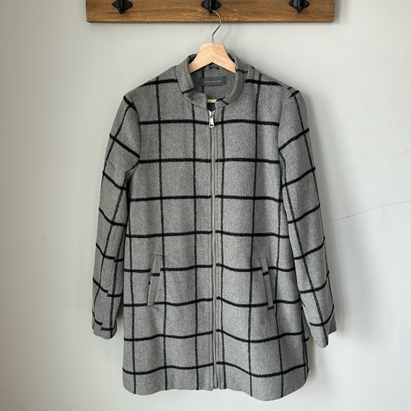 EUC Suzy Shier Women’s Jacket - 100% Polyester - size Medium - Picture 1 of 5